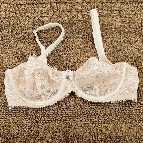 Victoria’s Secret Bra Lace White Tan Size 34D - Picture 2 of 8